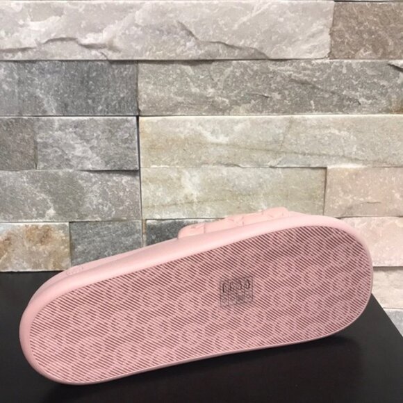 Michael Michael Kors Finnie Slide Sandal - Picture 6 of 6